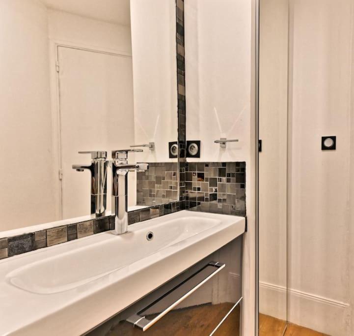 Agreable Appartement Proche Galerie Lafayette - II Paris Eksteriør bilde